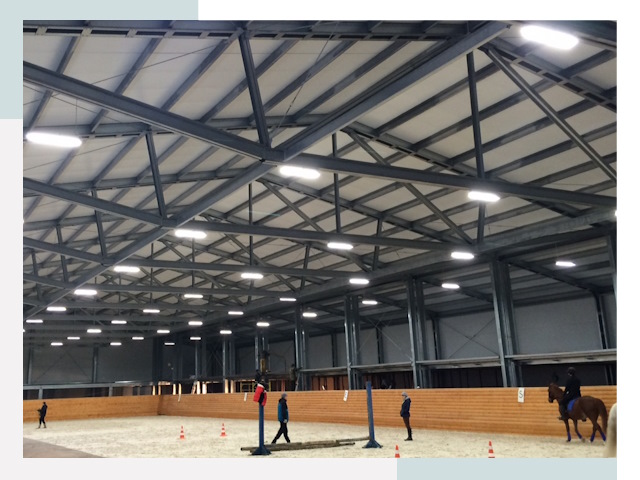 Строительство конных манежей от 622 руб в Воткинск